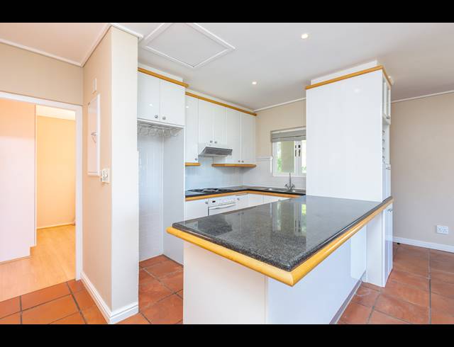 2 BEDROOM BUNGALOW RENTED IN RUYTEPLAATS